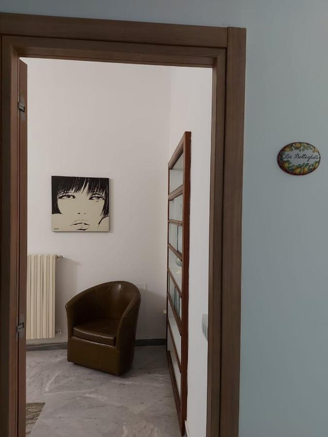 Le Ginestre In Centro Bed & Breakfast Salerno Ngoại thất bức ảnh
